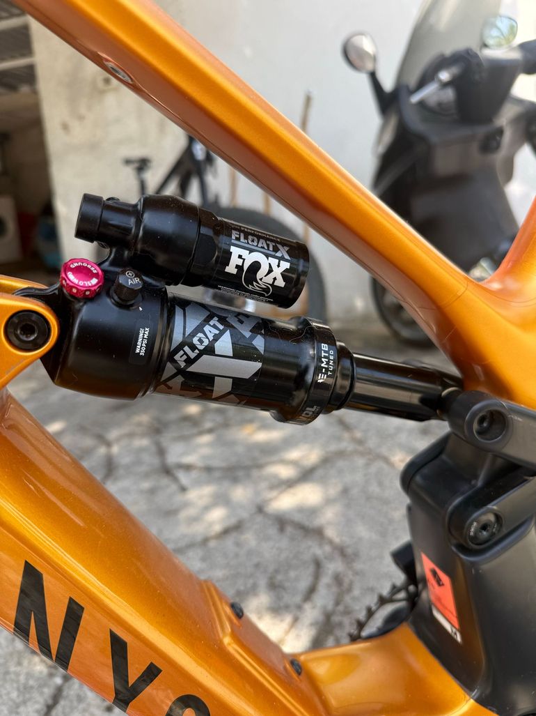 Brugt Canyon Spectral:ONfly CF CLLCTV 2025 2025 Mountainbike — billede 8 af 16