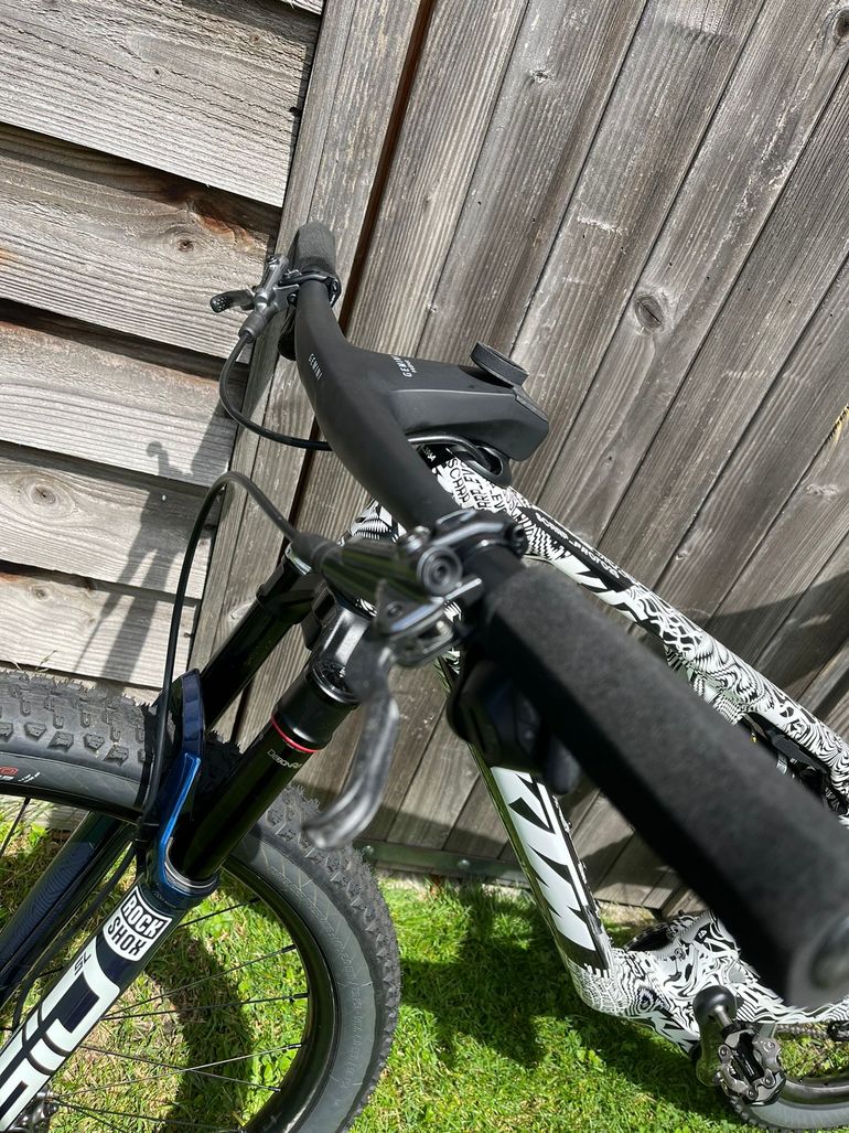 KTM SCARP EVO III PROTO 25 Flight Attendant 2025 Mountainbike de segunda mano, Blanco — imagen 9 de 15