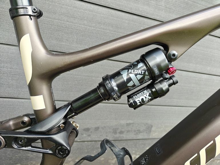 Used Specialized Turbo Levo SL Comp Carbon 2023 2023 Mountainbike, Black, 29, 27.5 — image 4 of 7