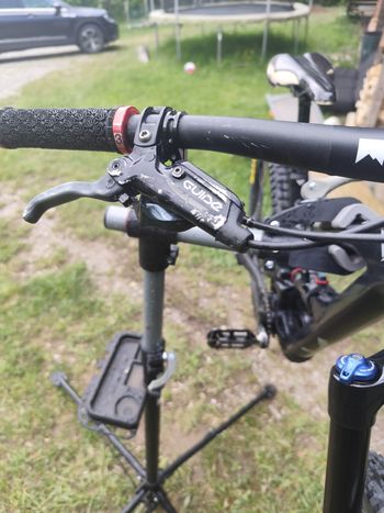 Used YT Industries JEFFSY PRIMUS JP 26 2020 2020 Youth, Black — image 8 of 9