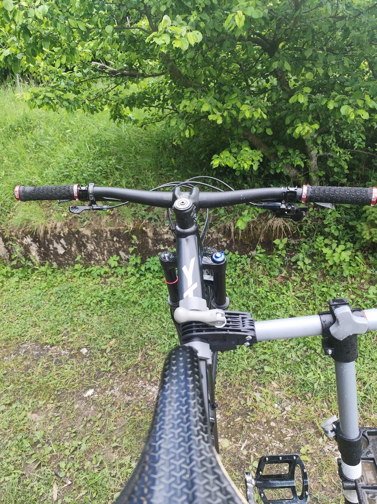 Used YT Industries JEFFSY PRIMUS JP 26 2020 2020 Youth, Black — image 9 of 9