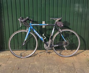 Used Trek 1000 2007 2007 Road & Gravel, Black — image 2 of 5