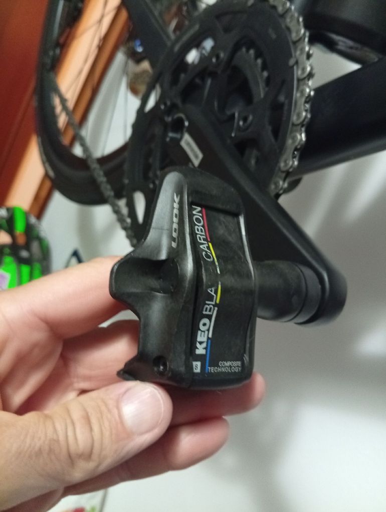 Used Cannondale SuperSix EVO Shimano Ultegra 2022 Road & Gravel, Black — image 7 of 12
