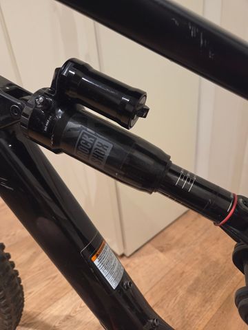 Gebrauchtes Cannondale Habit Shimano Deore 2024 Mountainbike, Schwarz — Bild 4 von 25