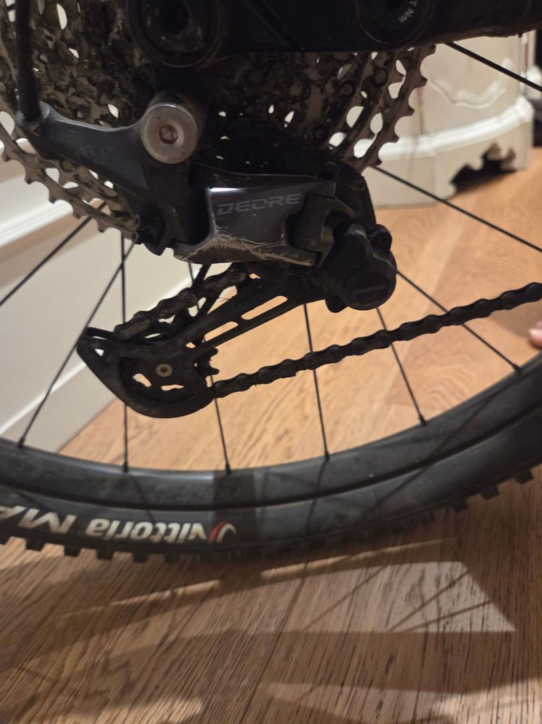 Used Cannondale Habit Shimano Deore 2024 Mountainbike, Black — image 7 of 12