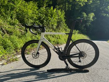 Used Felt AR Advanced 105 Di2 2025 2025 Road & Gravel — image 2 of 6