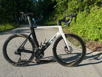 Brugt Felt AR Advanced 105 Di2 2025 2025 Road & Gravel — billede 1 af 6
