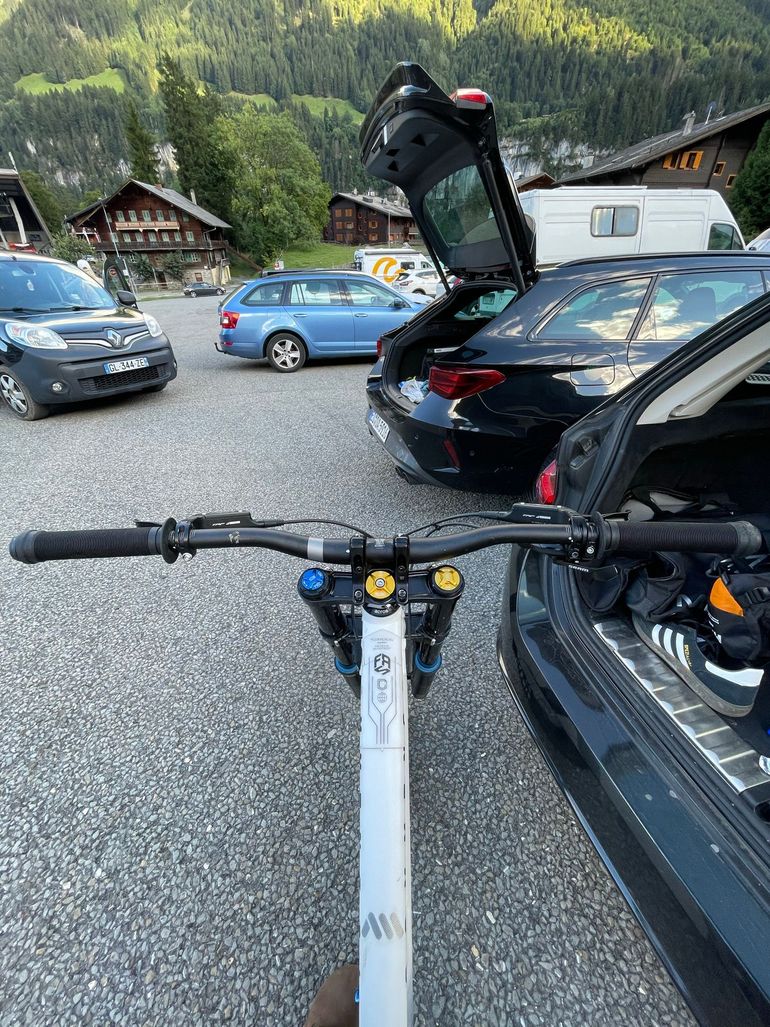 Used Commencal Commencal Custom SRAM GX Eagle 2025 Mountainbike, White — image 3 of 3