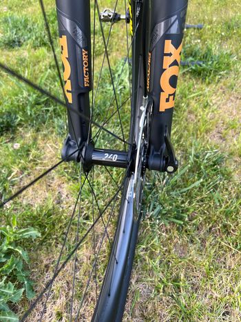 Used Orbea OIZ M-TEAM AXS 2024 2024 Mountainbike — image 13 of 14