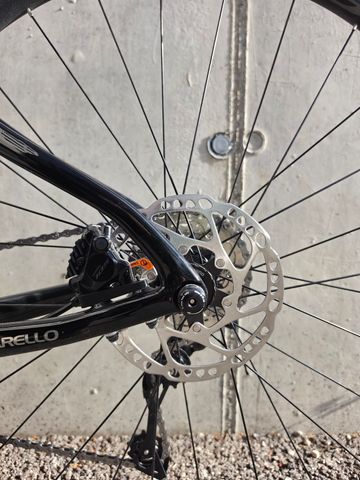 Gebrauchtes Pinarello X1 105 2025 2025 Road & Gravel, Schwarz — Bild 3 von 4