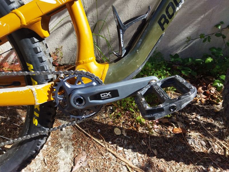 Rocky Mountain Slayer Alloy 30 2022 2022 Mountainbike usato, Arancione — immagine 3 di 11