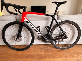 Used Trek Émonda SL 6 Disc Pro 2021 2021 Road & Gravel, Black — image 9 of 9