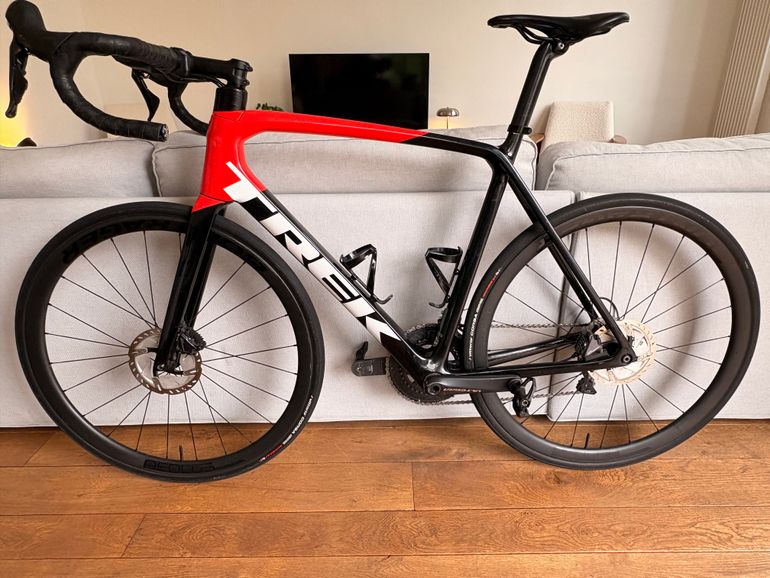 Used Trek Émonda SL 6 Disc Pro 2021 2021 Road & Gravel, Black — image 9 of 9
