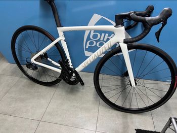 Used Specialized Tarmac SL7 Sport - Shimano 105 2026 2026 Road & Gravel
