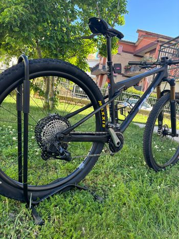Used BH Lynx SRAM GX Eagle AXS 2025 Mountainbike, Black — image 2 of 6