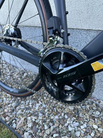Used Canyon Endurace CF SLX 7 Di2 2024 2024 Road & Gravel, Black — image 6 of 10