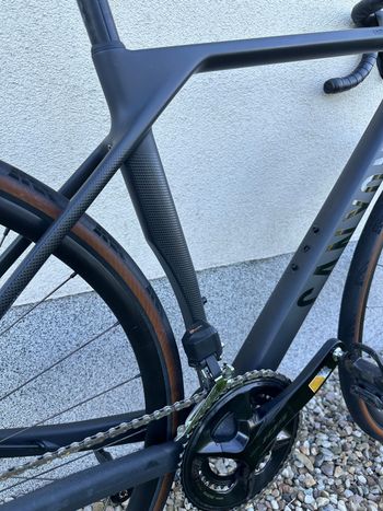 Used Canyon Endurace CF SLX 7 Di2 2024 2024 Road & Gravel, Black — image 5 of 10