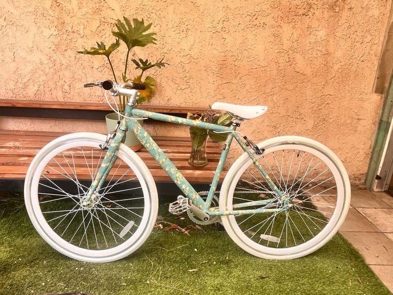Used Solé Bicycle Solé Bicycle Custom 2026 Urban, Blue — image 2 of 11