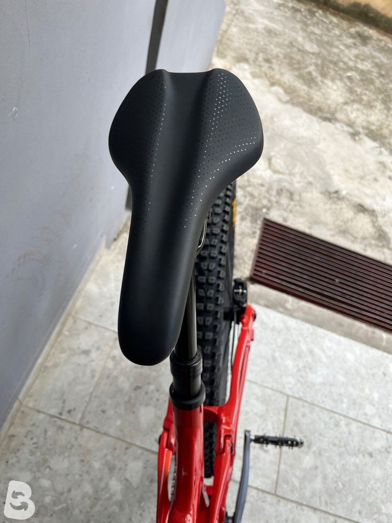 Used Trek Trek Rail 8 GX AXS T-Type Gen 3 2024 Mountainbike — image 9 of 13
