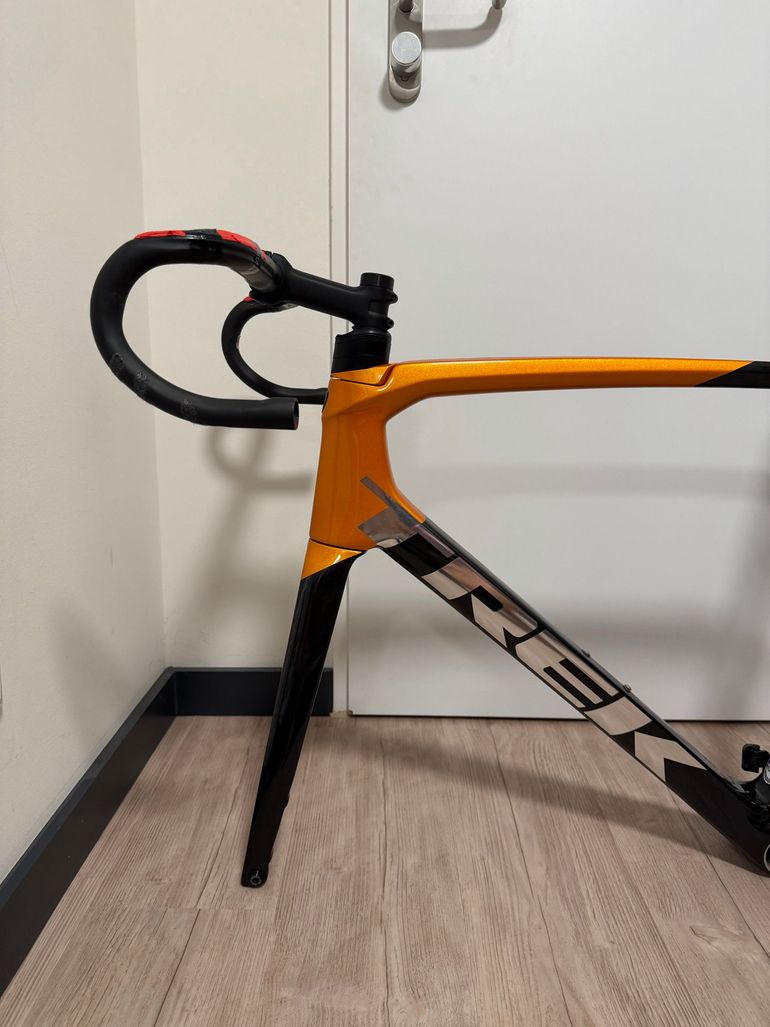 Used Trek Émonda SL Frameset 2021 Frameset 2021 Road & Gravel, Orange — image 10 of 14