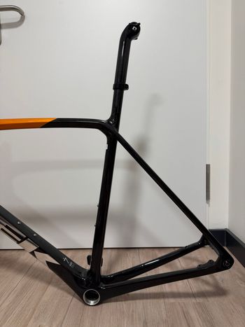 Used Trek Émonda SL Frameset 2021 Frameset 2021 Road & Gravel, Orange — image 11 of 14