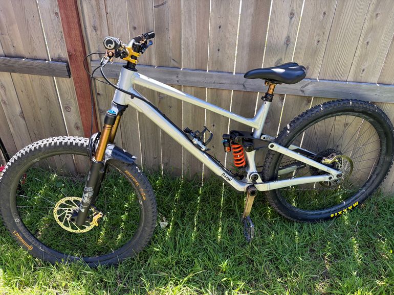 Used RAAW Jibb SRAM GX Eagle 2022 Mountainbike, White — image 4 of 4