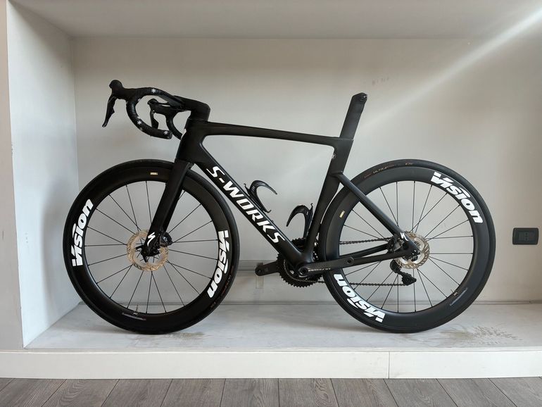 Used Specialized S-Works Venge 2020 2020 Road & Gravel, Black — image 3 of 11