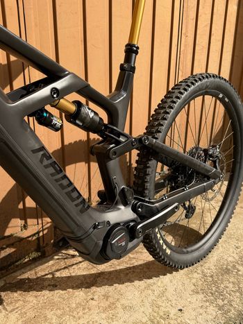 Used Radon RENDER 10.0 750 2024 2024 Mountainbike, Black — image 8 of 15