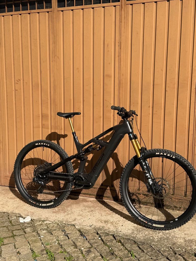 Used Radon RENDER 10.0 750 2024 2024 Mountainbike, Black — image 1 of 15