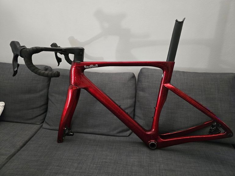 Used Workswell Workswell Custom Frameset 2023 Road & Gravel, Red — image 8 of 9
