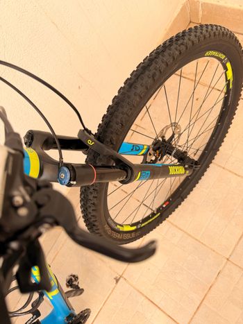 Used Trek Superfly 9.8 2016 2016 Mountainbike, Blue, 27.5, 29 — image 15 of 21