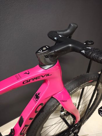 Used Pinarello Grevil SRAM Red eTap AXS 2025 Road & Gravel, Red — image 4 of 8