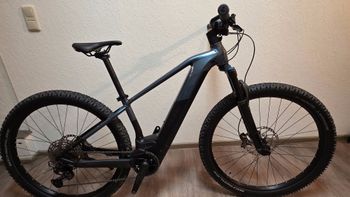 Used CUBE REACTION HYBRID SLT 625 29 2021 2021 MTB