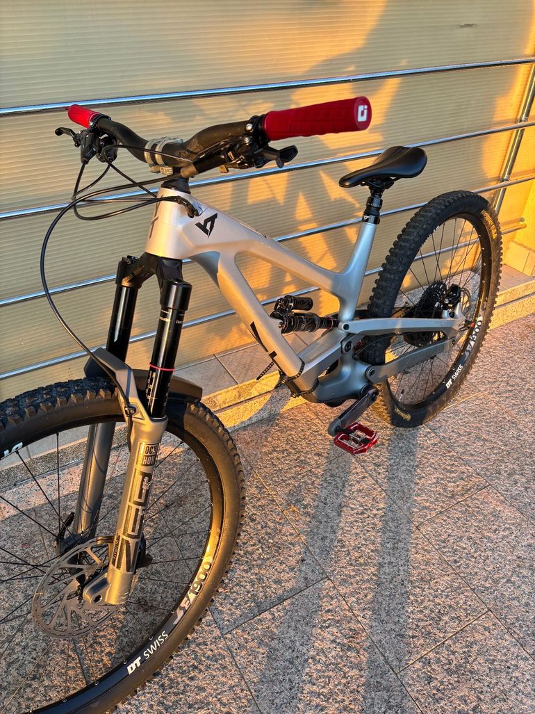 Used YT Industries Capra Blaze 29 2022 2022 Mountainbike — image 3 of 8
