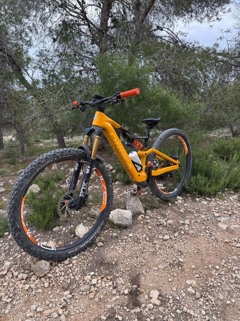 Used Orbea Rise SRAM XX1 Eagle AXS 2025 Mountainbike, Orange — image 1 of 4