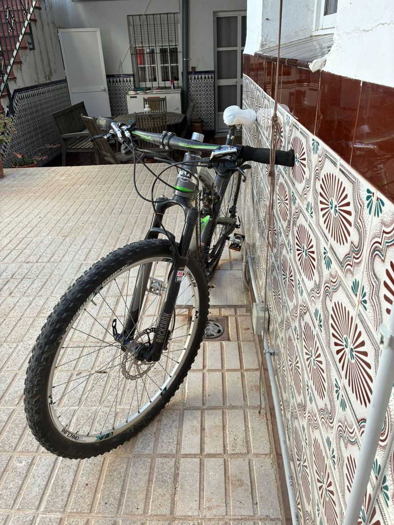 Used roky mountain Roky mountain Custom Other Shimano - Mountainbike 2012 Mountainbike, Verde — image 4 of 6