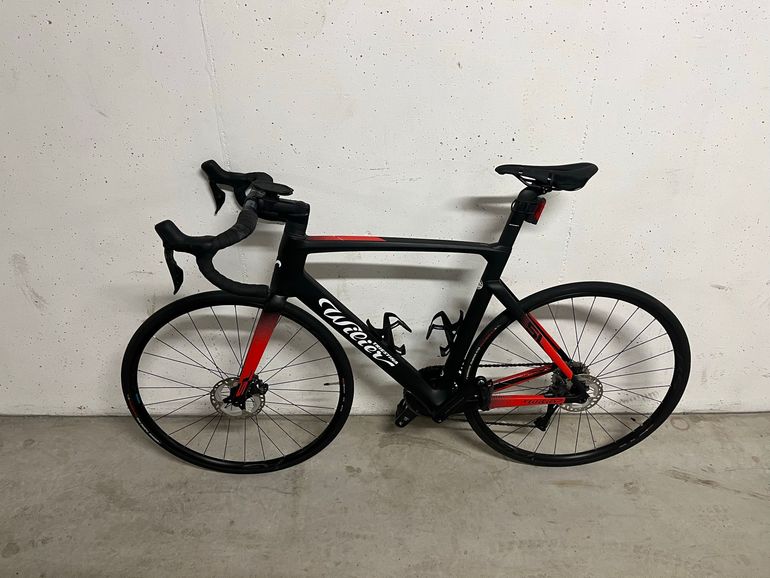 Used Wilier Cento10 Shimano Ultegra Di2 2024 Road & Gravel — image 2 of 4
