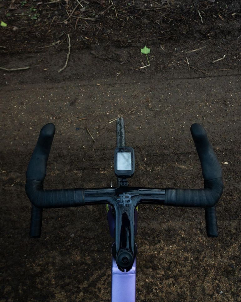 Used Specialized Allez Shimano 105 Di2 2025 Road & Gravel — image 2 of 8