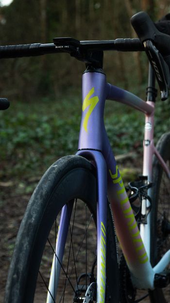 Used Specialized Allez Shimano 105 Di2 2025 Road & Gravel — image 3 of 8