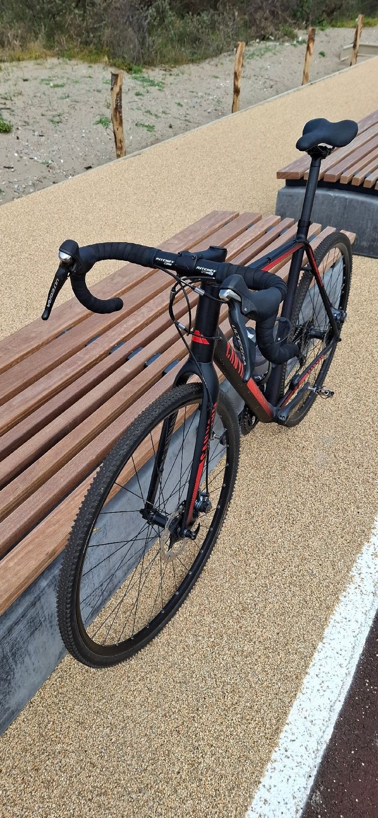 Used Canyon Inflite Shimano Ultegra 2018 Road & Gravel, Black — image 5 of 11
