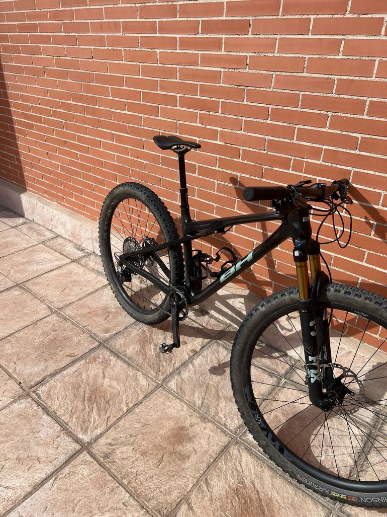 Used BH Lynx Shimano XTR 2025 Mountainbike, Black — image 2 of 10