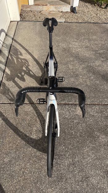 Used Basso Diamante Shimano Ultegra 8170 Di2 Disc 2023 2023 Road & Gravel, Black — image 10 of 14