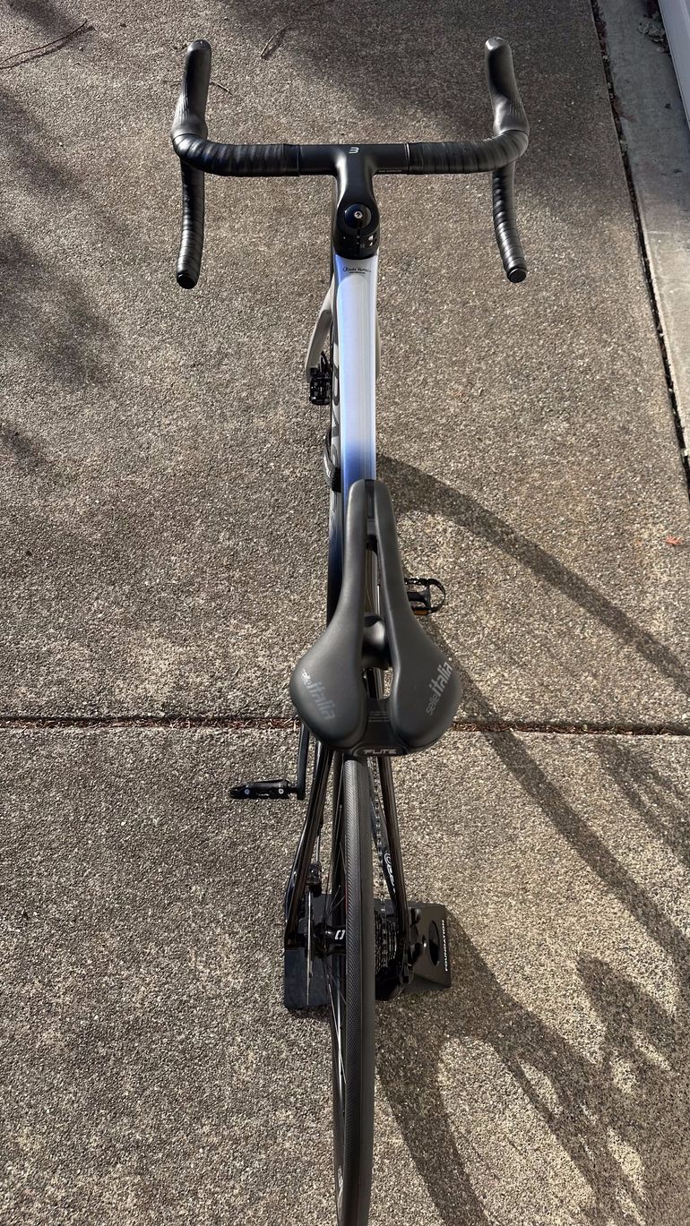 Used Basso Diamante Shimano Ultegra 8170 Di2 Disc 2023 2023 Road & Gravel, Black — image 11 of 14