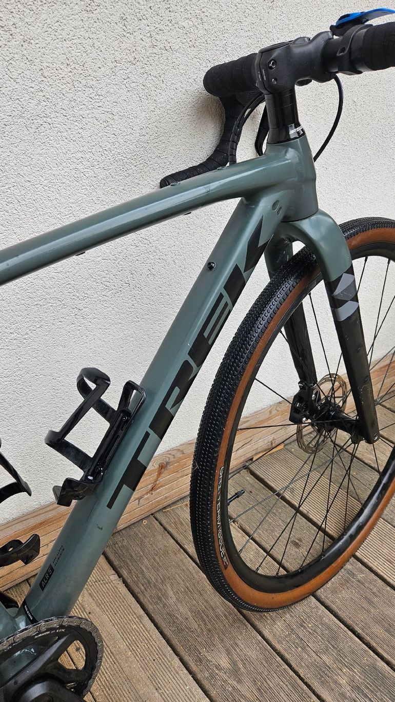 Used Trek Checkpoint ALR 5 2024 2024 Road & Gravel — image 2 of 6