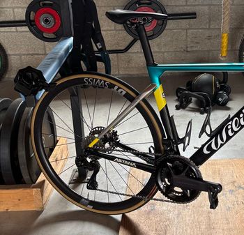 Used Wilier Filante Shimano Ultegra Di2 2023 Road & Gravel, Blue — image 3 of 3