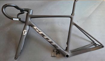 Used Scott Addict Frameset 2022 Road & Gravel