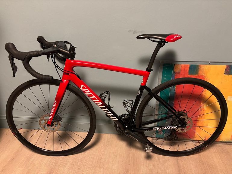Used Specialized Tarmac SL6 Disc Comp 2023 2023 Road & Gravel, Red — image 2 of 8