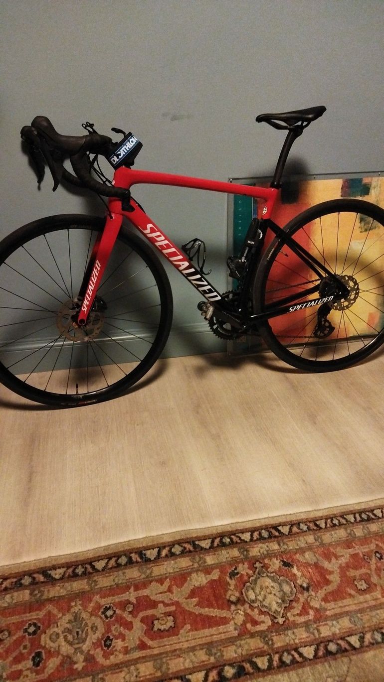 Used Specialized Tarmac SL6 Disc Comp 2023 2023 Road & Gravel, Red — image 1 of 9