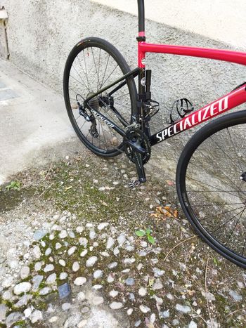 Used Specialized Tarmac SL6 Disc Comp 2023 2023 Road & Gravel, Red — image 22 of 26