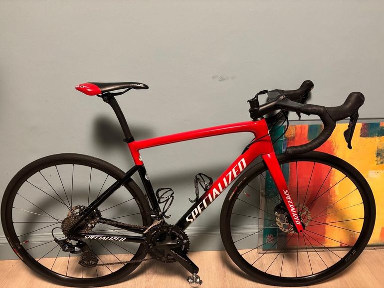 Used Specialized Tarmac SL6 Disc Comp 2023 2023 Road & Gravel, Red — image 1 of 8